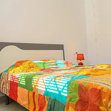 Litoral Costa Dorada - Casa Osca Only Families *