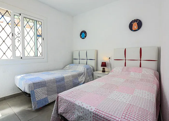 Litoral Costa Dorada - Casa Osca Only Families