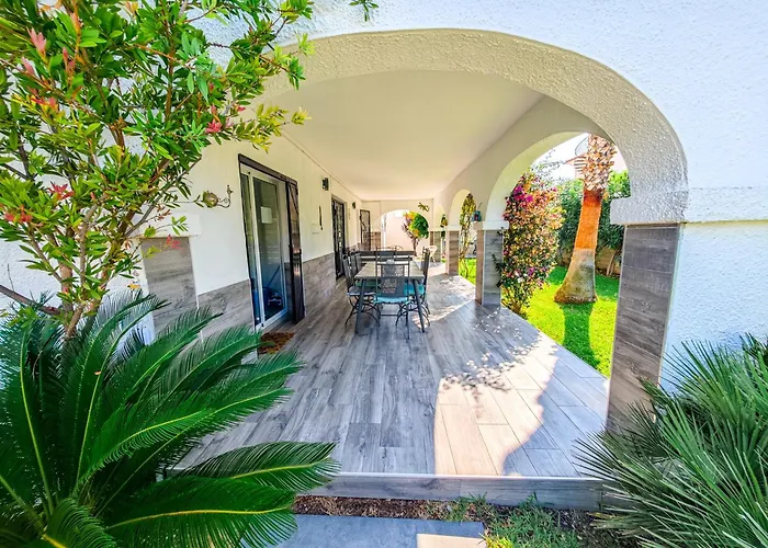 Litoral Costa Dorada - Casa Osca Only Families *